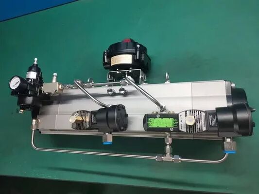 Roestvrijstalen 316 pneumatische kogelkraan met volledige doorlaat en ISO5211-standaard flensuiteinde